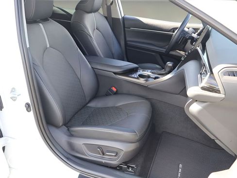 Certified 2021 Toyota Camry XSE w/ Navigation Package image 19