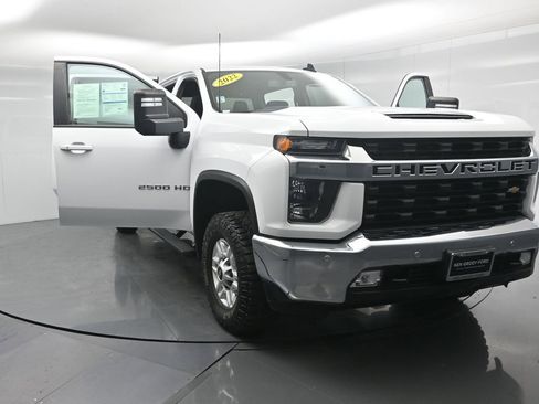 Used 2022 Chevrolet Silverado 2500 LT w/ All Star Edition image 32