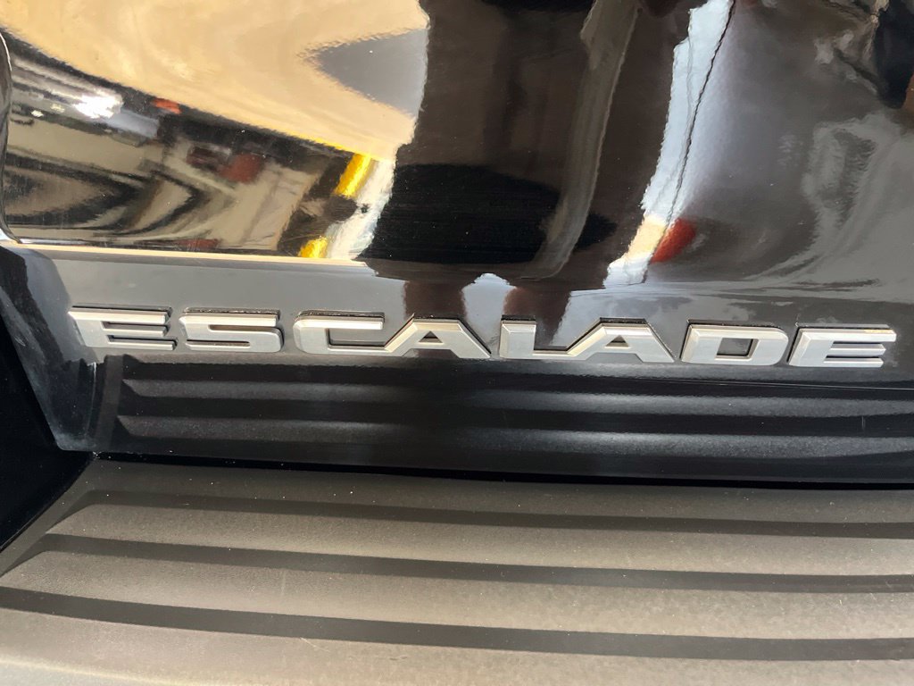 Used 2020 Cadillac Escalade 4WD image 46