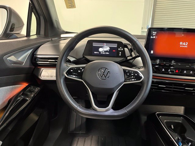 Used 2023 Volkswagen ID.4 Pro AWD/4WD image 22