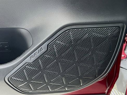 Certified 2022 Toyota RAV4 Limited image 15