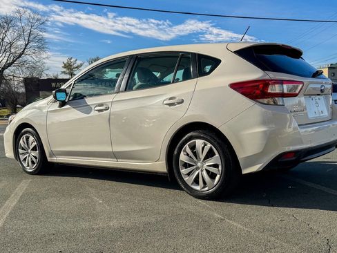 Used 2017 Subaru Impreza 2.0i image 6