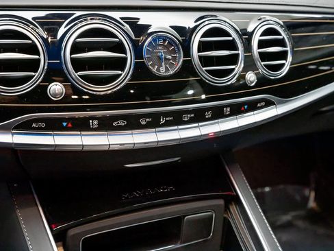 Used 2020 Mercedes-Benz Maybach S 560 4MATIC image 39