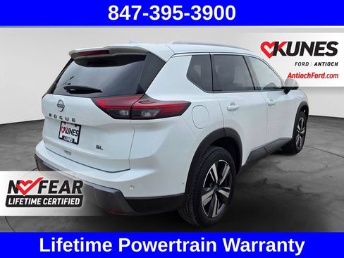 Used 2025 Nissan Rogue SL w/ SL Premium Package FWD image 10