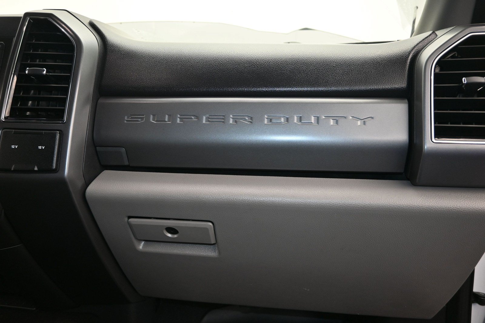 Used 2019 Ford F250 XLT AWD/4WD image 12