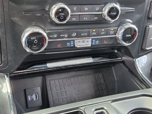 Certified 2022 Ford F150 Lariat AWD/4WD image 21