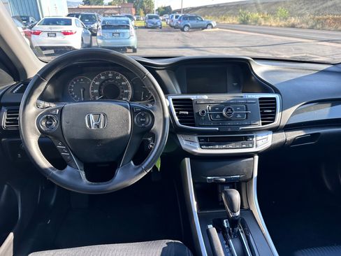 Used 2014 Honda Accord Sport image 7