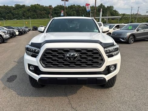 Used 2023 Toyota Tacoma TRD Off-Road AWD/4WD image 2