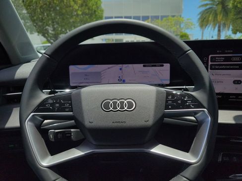 New 2026 Audi Q3 quattro 2.0T AWD/4WD image 8