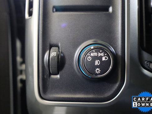 Used 2018 Chevrolet Silverado 1500 LT w/ All Star Edition image 31