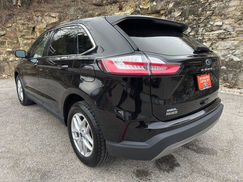 Certified 2022 Ford Edge SEL w/ Convenience Package image 5