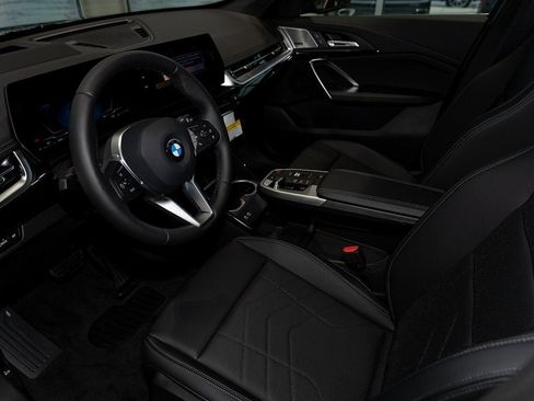 New 2025 BMW X1 xDrive28i w/ Premium Package image 15