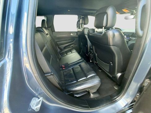Used 2021 Jeep Grand Cherokee Limited w/ Sun & Sound Group RWD image 29