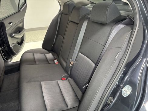 Used 2019 Nissan Altima 2.5 SV image 24