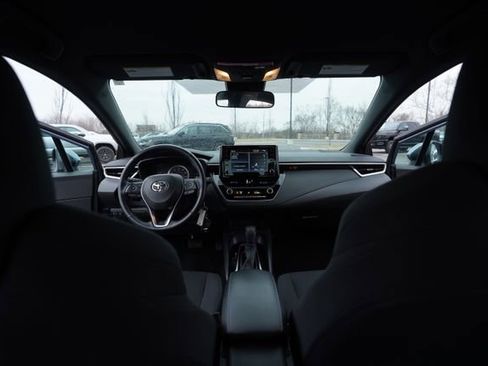 Used 2022 Toyota Corolla SE w/ Carpet Mat Package (TMS) image 24