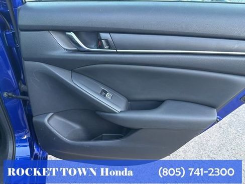 Used 2022 Honda Accord Sport image 12
