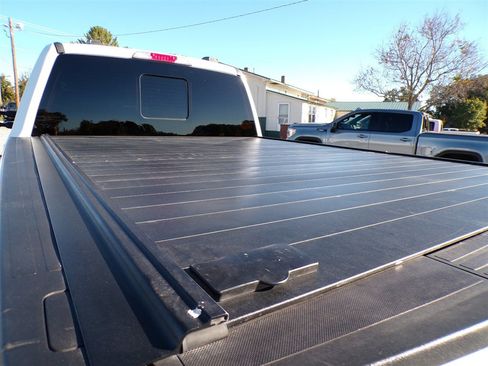 Used 2020 Ford F350 Lariat w/ Lariat Ultimate Package image 11