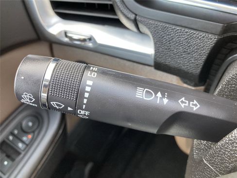 Used 2017 GMC Acadia Limited SLT image 20