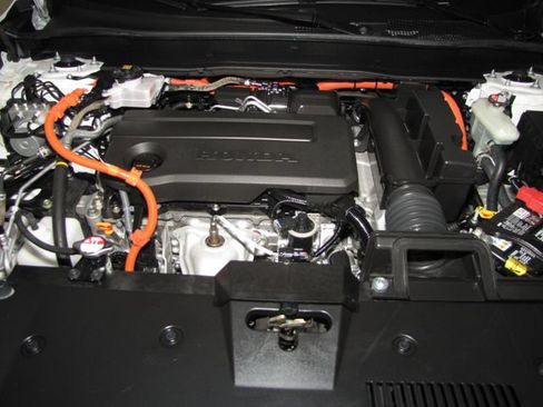 Certified 2025 Honda CR-V Sport image 21
