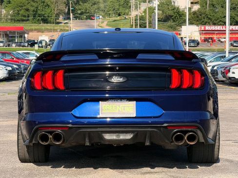 Used 2019 Ford Mustang GT RWD image 4