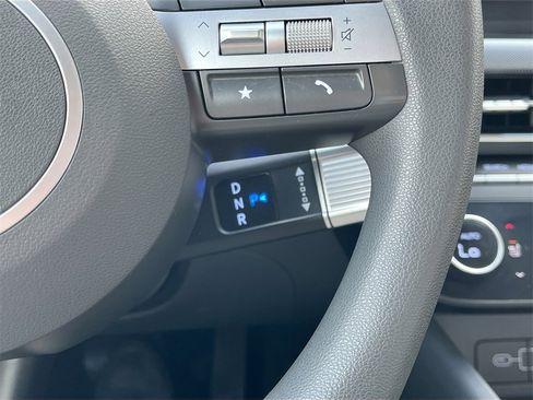 Used 2024 Hyundai Sonata SEL image 17