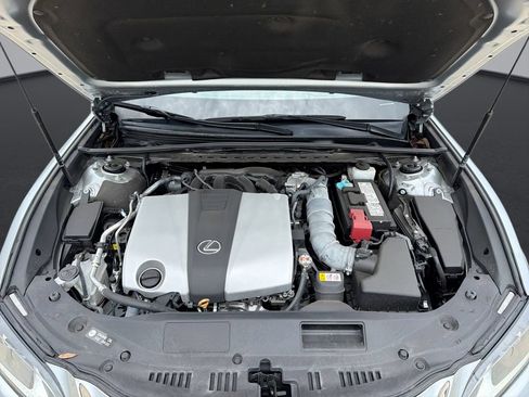 Used 2023 Lexus ES 350 F Sport w/ Accessory Package (Z2) FWD image 4