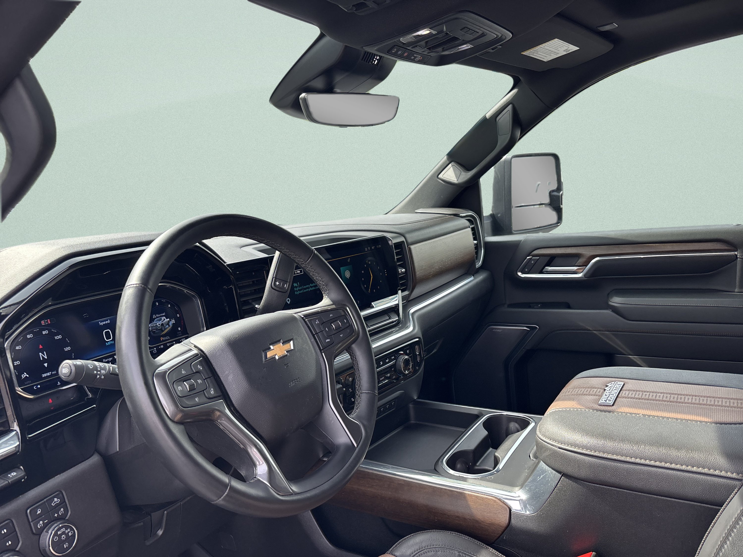 Used 2024 Chevrolet Silverado 3500 High Country w/ High Country Premium Package AWD/4WD image 13