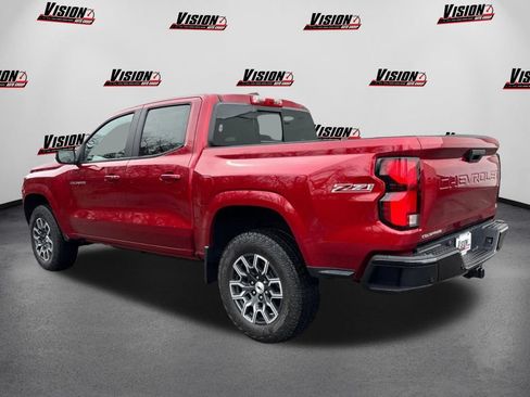 Used 2023 Chevrolet Colorado Z71 w/ Safety Package AWD/4WD image 7