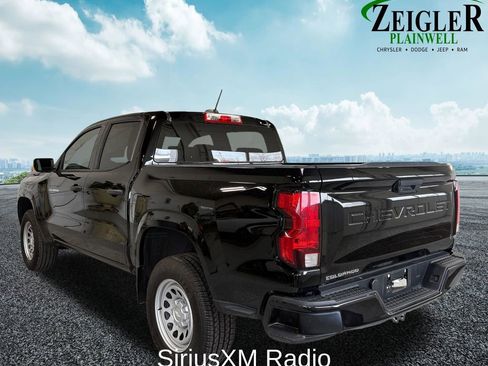 Used 2023 Chevrolet Colorado W/T RWD image 4