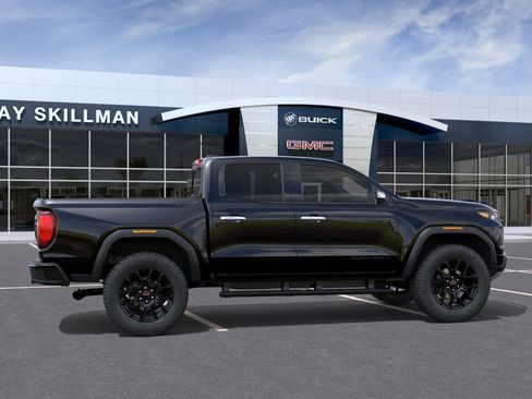 New 2026 GMC Canyon Denali w/ LPO, Denali Black Edition AWD/4WD image 5