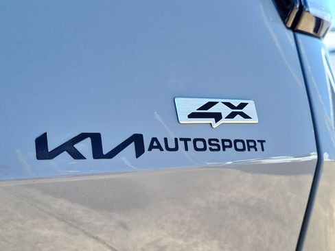 Used 2025 Kia Sportage SX AWD/4WD image 28