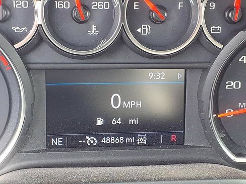 Used 2019 Chevrolet Silverado 1500 RST AWD/4WD image 35
