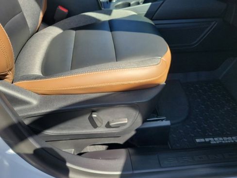 Used 2022 Ford Bronco Sport Outer Banks w/ Tech Package image 7