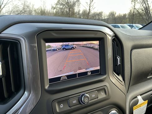 New 2026 GMC Sierra 1500 Pro w/ Pro Value Package AWD/4WD image 22