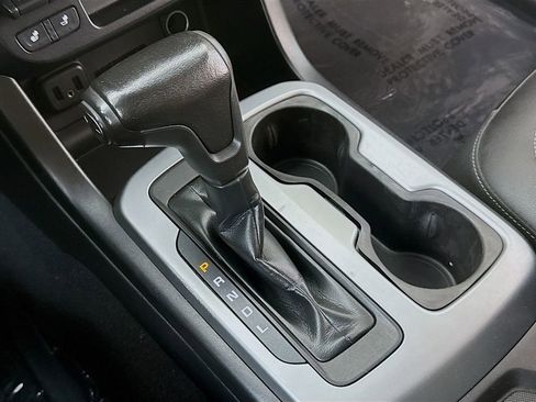 Used 2019 Chevrolet Colorado ZR2 AWD/4WD image 19