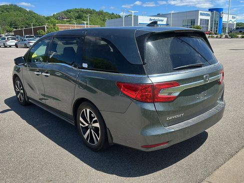 Used 2018 Honda Odyssey Elite image 5
