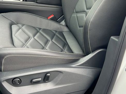 New 2026 Volkswagen Atlas SE image 30