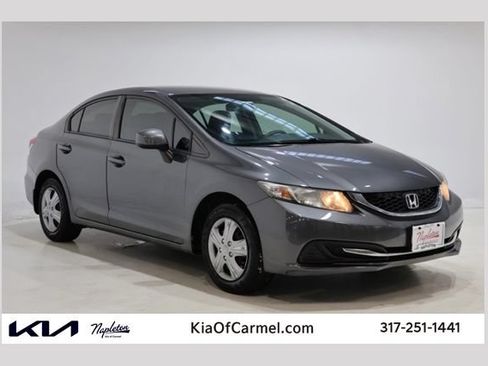 Used 2013 Honda Civic LX image 1
