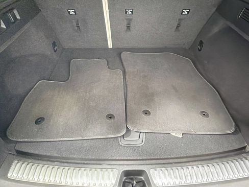 Used 2021 Buick Envision Essence FWD image 26