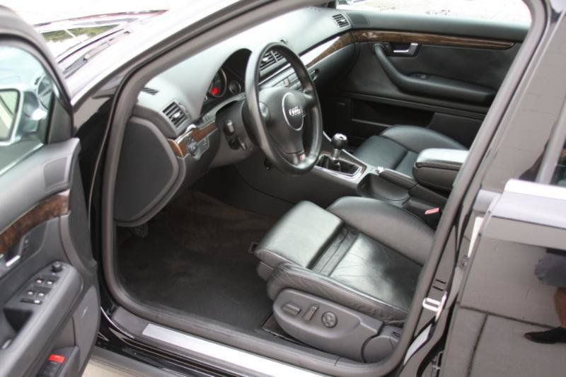 Used 2004 Audi S4 Sedan AWD/4WD image 23