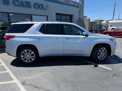 Used 2019 Chevrolet Traverse Premier AWD/4WD image 8