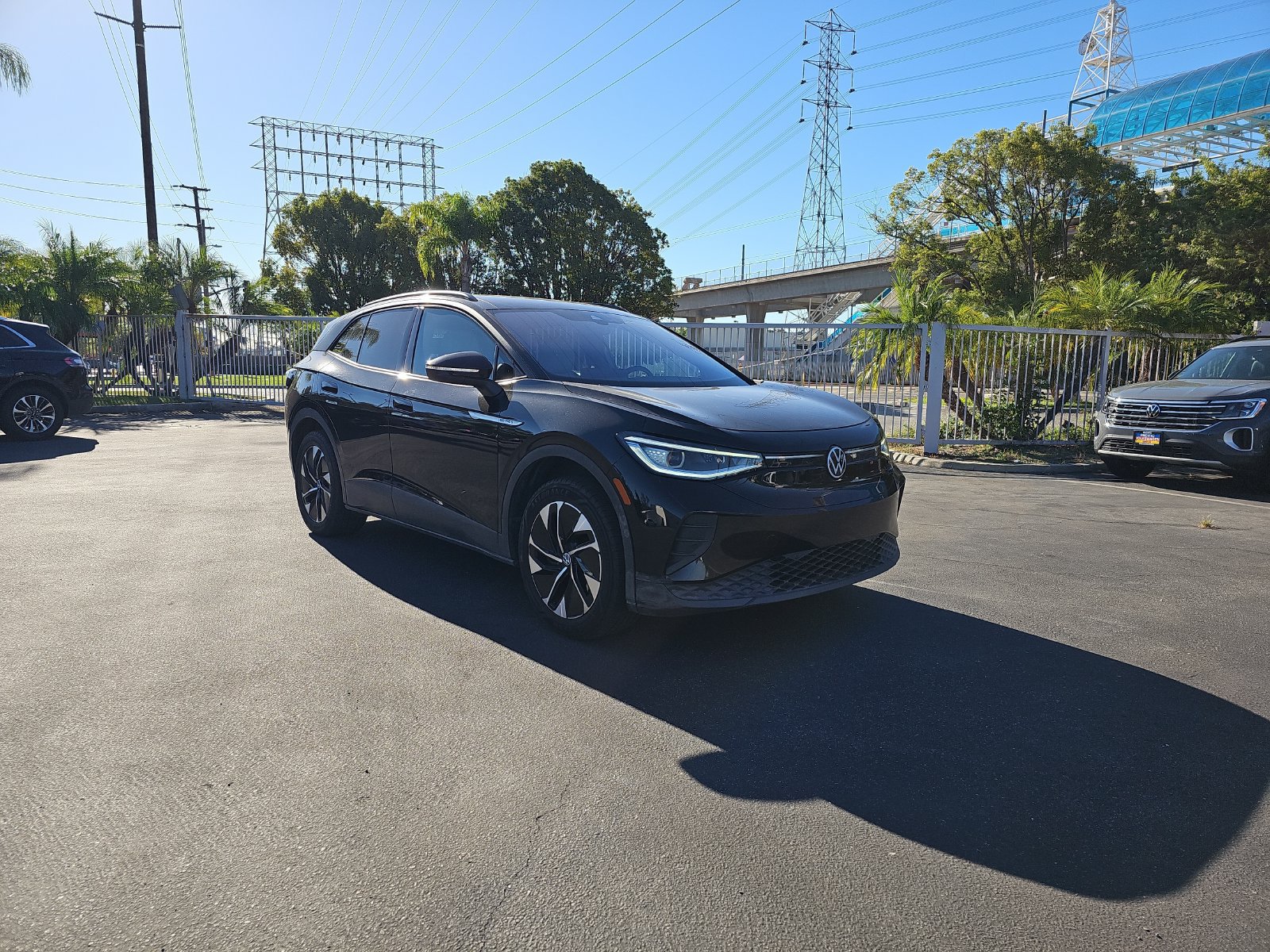 Used 2022 Volkswagen ID.4 Pro S AWD/4WD image 3