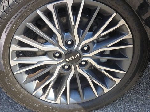 Used 2023 Kia Forte GT-Line w/ GT-Line Technology Package FWD image 14