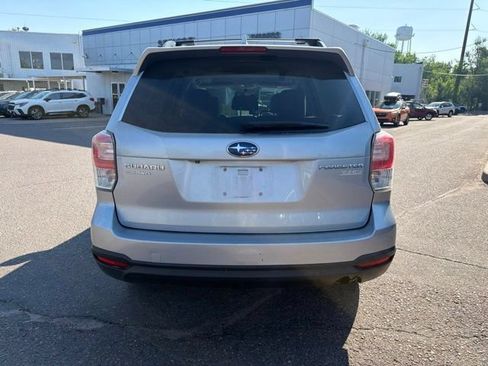 Used 2017 Subaru Forester 2.5i Premium w/ All-Weather Package AWD/4WD image 4