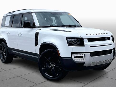 Used 2020 Land Rover Defender 110 HSE image 3