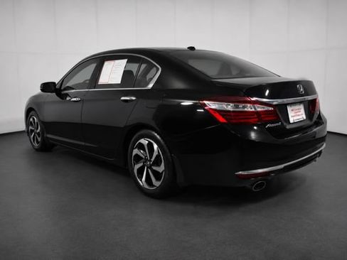 Used 2017 Honda Accord EX-L image 6