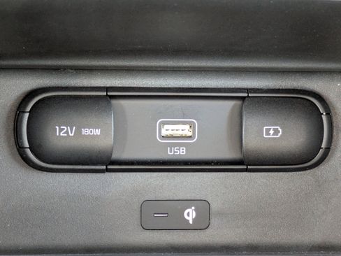 Used 2022 Kia Telluride SX w/ SX Prestige Package image 30