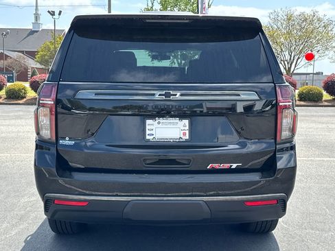 Used 2022 Chevrolet Tahoe RST w/ Luxury Package AWD/4WD image 4