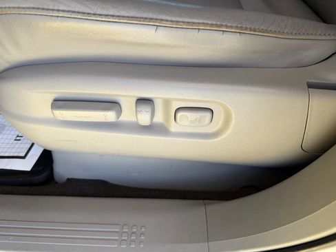 Used 2009 Honda Pilot EX-L image 11