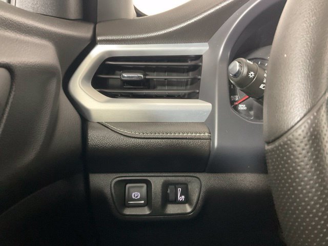 Used 2023 GMC Acadia SLE w/ Driver Convenience Package FWD image 16